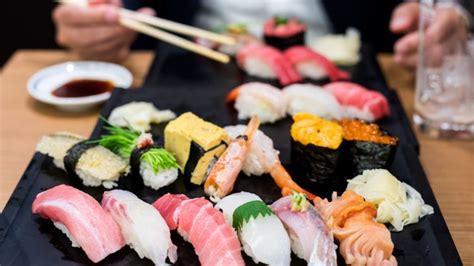 Mengapa Orang Jepang Suka Makan Ikan Mentah Berita Jepang
