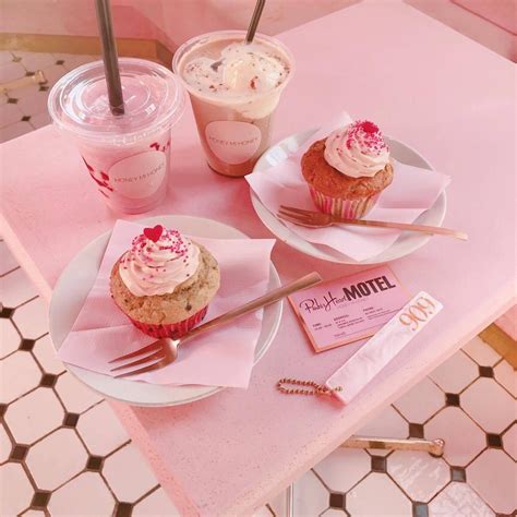 Pin By 𝕤𝕡𝕖𝕖𝕕 ･ﾟ ･ﾟ On Yum Cute Desserts Pink Foods Kawaii Dessert
