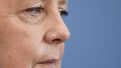 Chi Prenderà Il Posto Di Angela Merkel Wired Italia