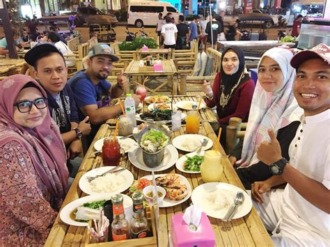 We arrived at the port at 5.00 pm from nusa penida. PERCUTIAN BULAN MADU BAJET KE KRABI..Baca bagaimana ...