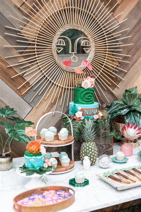 Moana First Birthday Party Ideas and Supplies | Dress Me Blonde | Moana