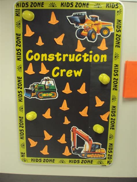 Construction themed classroom pictures, tips, ideas & printables. Construction Classroom | Construction theme preschool ...