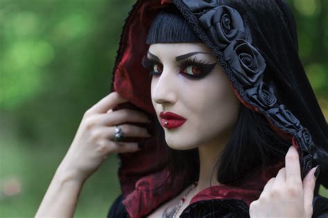 Obsidian Kerttu Vampire Editorial With Sinister Gothic And Amazing