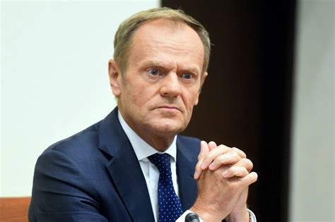 He frequently tweeted during the 2016 election campaign and as president, until his ban in the final days of his term. Donald Tusk udzielił wywiadu dla „Die Ziet". Mówił o Rosji ...