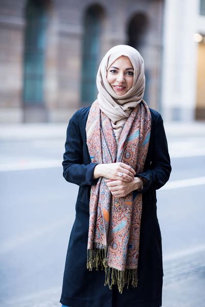 Wir wollen unsere eigene agenda setzen und nicht über jedes stöckchen. Khola Maryam Hübsch - Wikipedia
