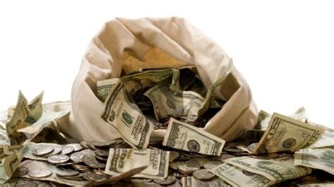 Encyclopedia of dream interpretation helps to analyse and meaning the significance of your dreams. Poker player lucks out when Uber driver returns $7,000