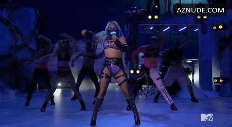 Ariana Grande And Lady Gaga Sexy Performance Of Rain On Me At The Mtv