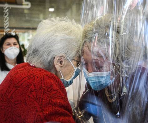 Próximo lunes inicia vacunación para personas de 50 a 59 años en 4 alcaldías. ¿Quiénes, cómo y cuándo podrán empezar a vacunarse contra el coronavirus?