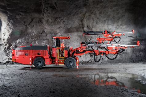 Sandvik Introduces Robust Drilling Rig Industrial Vehicle Technology