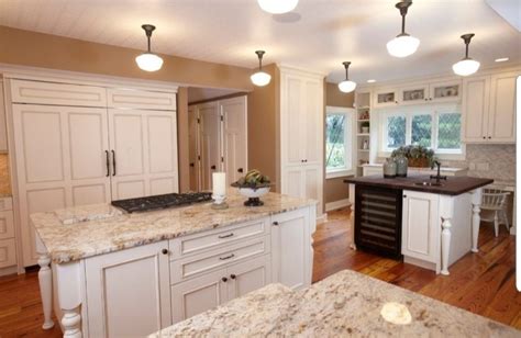 For a limited time, if i reface your kitchen cabinets, you will get the same treatment for one. Cabinet Refinishing Denver | Kitchen design modern small ...