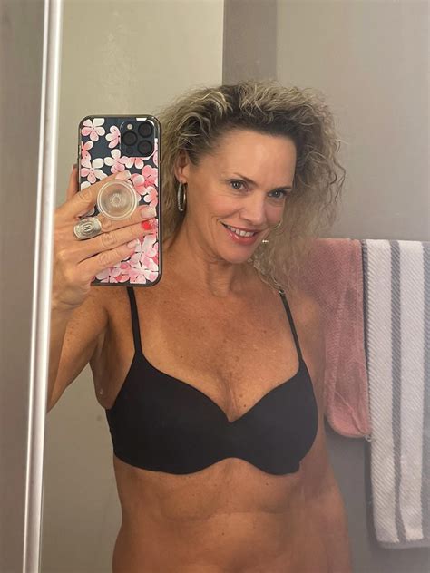 Would You Approach This Milf Gilf At My Age F 51 Milfie