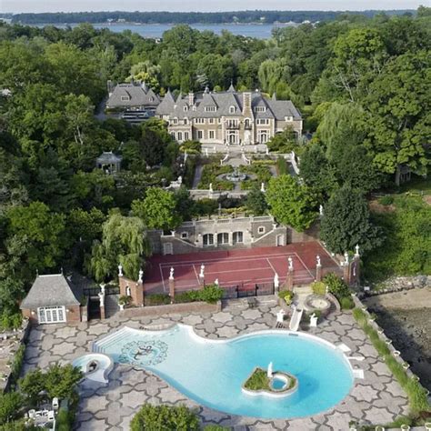 Take A Look Inside The Great Gatsby Movie Mansion