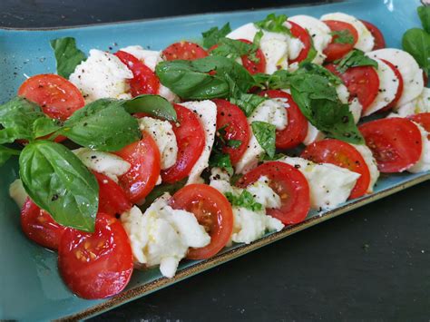 Tomaten - Mozzarella -Salat