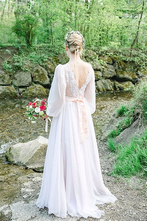 Vintage bridal gowns are not only special but also pretty. Romantic vintage wedding inspiration with a fairytale ...