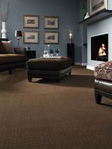 Browse living room decorating ideas and furniture layouts. 12 Ways to Incorporate Carpet in a Room's Design ...