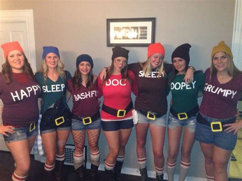 Diy Group Girls Costume 7 Dwarfs Diy So Easy Halloween Costumes