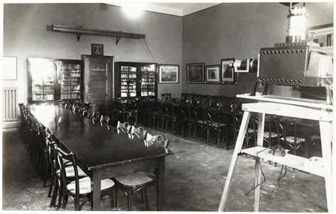 Maruyasu carsch haus, düsseldorf, germany. Düsseldorf feiert 100 Jahre Volkshochschule ...