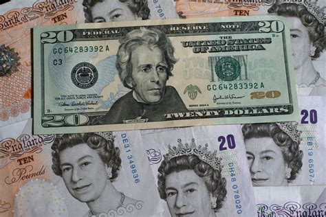 Pay Me in Dollars (USD): Pound (GBP) Weakness Hits Salaries for UK