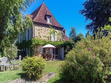 Spécialiste reconnue de l'immobilier en dordogne et dans le périgord noir, notre agence vous propose un panel diversifié de services dans le domaine de la transaction, de la gestion locative à l'année et de la. Maison à vendre en Aquitaine - Dordogne LE BUGUE ...