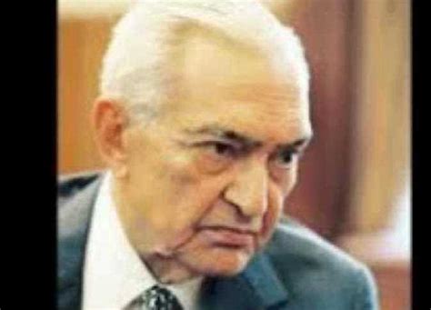 مصطفى فهمي يثير ضجة بسبب ما فعله بعيد ميلاه. شخصيات رياضية مصرية - مفهرس