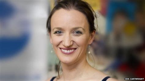 feminist comedian kate smurthwaite got her comedy gig stopped serious debates and news