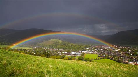 Bbc News In Pictures Scottish Borders Tweed Valley Rainbows