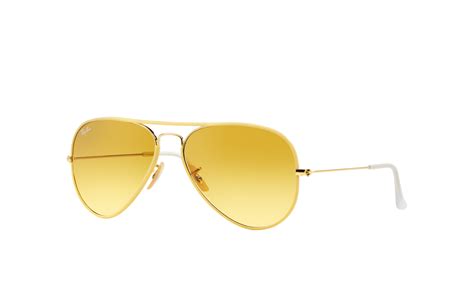 Aviator Full Color Sunglasses In Yellow And Yellow Ray Ban®