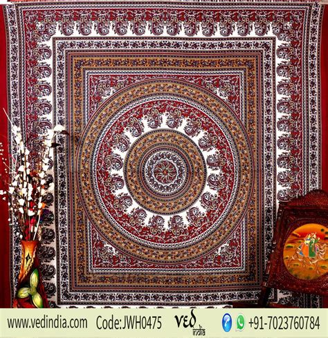 Maroon Round Handlook Paisley Boho Dorm Wall Tapestry Bedspread