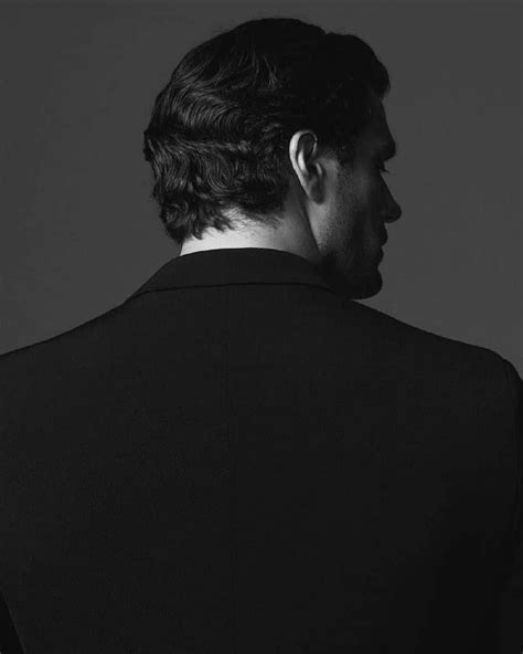 Pin By Joan On Henry Cavill Henry Cavill Ceo Aesthetic Male
