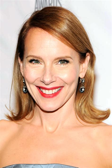 Amy Ryan Wiki