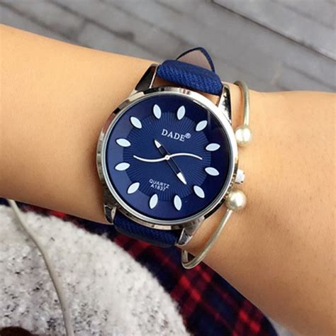 Retro butterfly leather bracelet watches. DADE Leather Bracelet Watch For Women