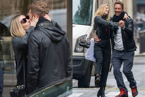 Is Chris Martin Engaged To Annabelle Wallis