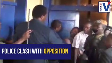 Watch Zambian Police Clash With Opposition Supporters Youtube