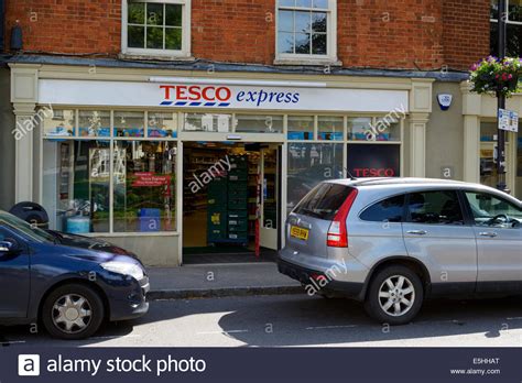Tesco Shop Front High Resolution Stock Photography And Images Alamy