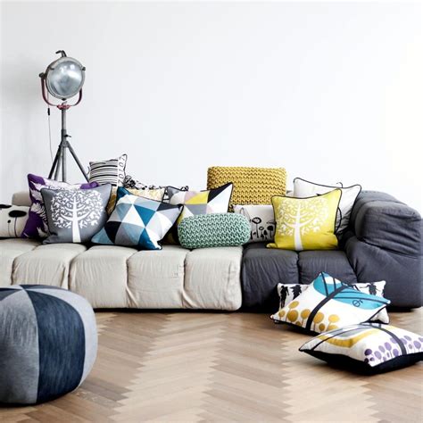 Sofa otherwise gray and beige | Interior Design Ideas - Ofdesign