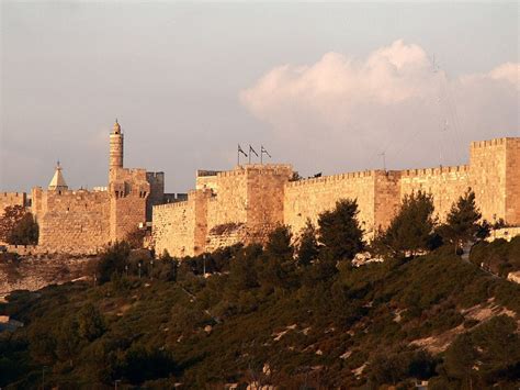 Las Murallas De Jerusalén Aurora