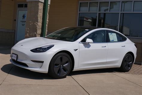 Tesla Takes Standard Range Model 3 Off Website Changes Pricing Again