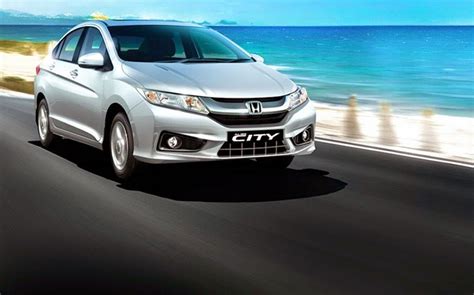 You may find descriptions of equipment and features that are not on your particular model. Honda City i-VTEC Prosmatec 2015 Price in Pakistan | Specs ...