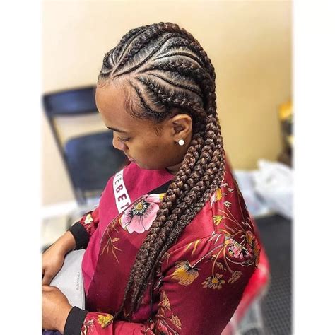 A cornrow braid is a type of plait that is woven flat to the scalp in straight rows and has a raised appearance, resembling rows of corn or sugarcane (hence their apt. Trendy Nigerian cornrow hairstyles for 2019 YEN.COM.GH