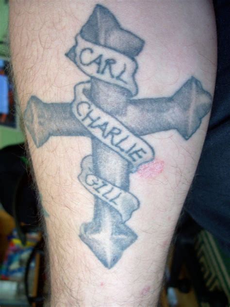 Cross With Names Tattoo Picture