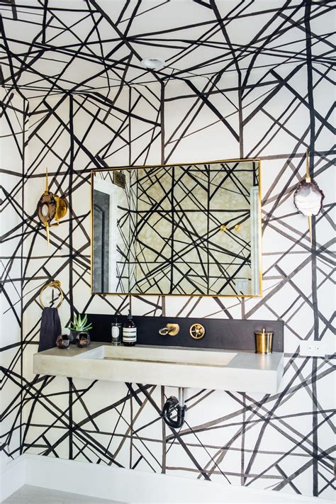 15 Beautiful Reasons To Wallpaper Your Bathroom Hgtvs