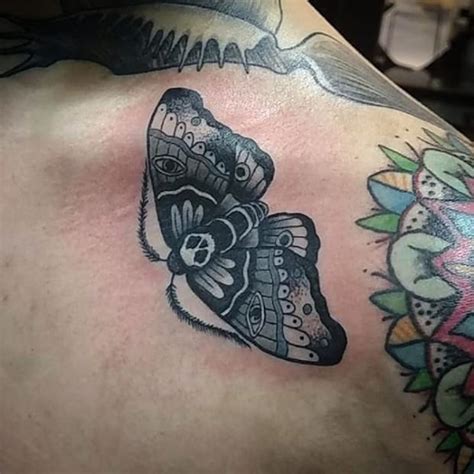 What's unique about this collar bone tattoo is that the branch has been outlined perfectly in the. Collar Bone Tattoos for Men - Ideas and Inspiration for Guys