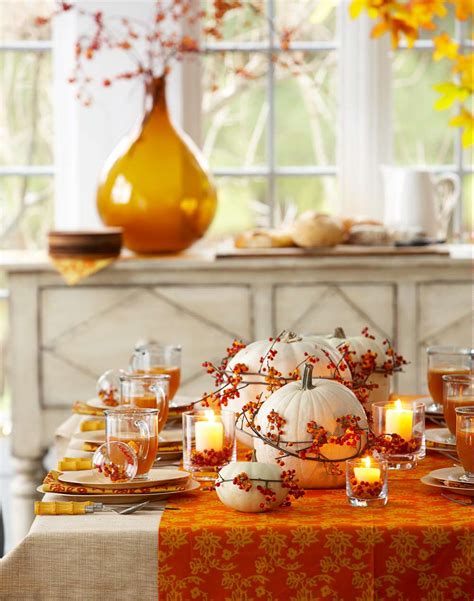 7 Ideas For Beautiful Fall Table Decorations Midwest Living