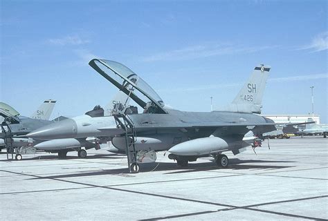 Diskutiere f16 canopy im jets forum im bereich luftfahrzeuge; adf.jpg photos | F-16.net