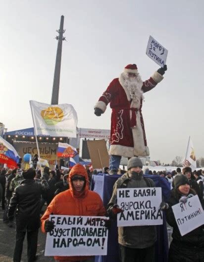 in pictures thousands turn out for anti putin protest in moscow