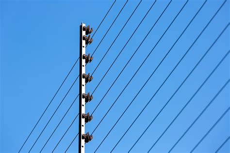 Em Algumas Residencias Cercas