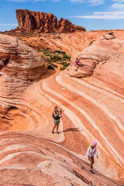 Valley of fire state park is a public recreation and nature preservation area covering nearly 46,000 acres located 16 miles south of overton. 7 Things to do in Valley of Fire State Park, NV