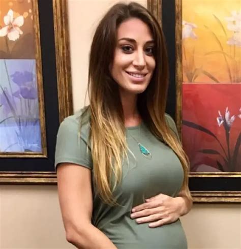 Vienna Girardi Reveals Miscarriage Of Twins With Husband To Be Tragedy