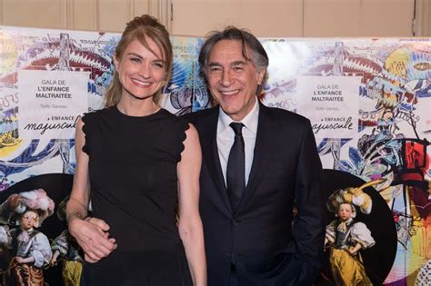Richard berry, l'acteur mis en cause dans cette affaire dément catégoriquement toutes les accusations. Corinne Touzet Archives - Stars Média