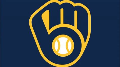 Brewers Take The First Game In Nl Central Division Showdown Wtaq News